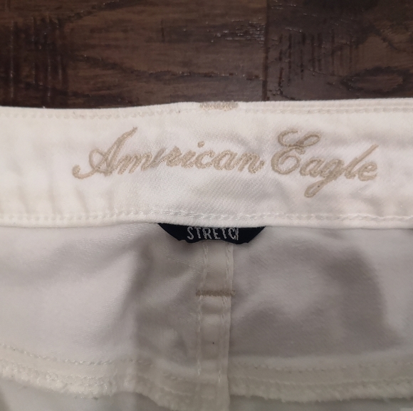 SOLD American Eagle Mid-Rise White Jeans - Picture 3 of 5